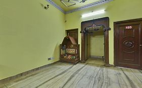 Oyo Flagship Maa Residency